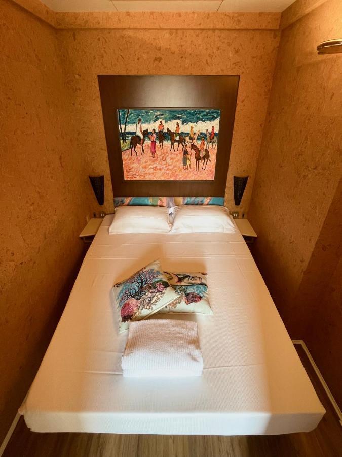 Casa Vacanze Il Veliero Apartment Bordighera Ngoại thất bức ảnh